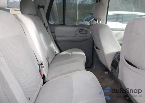 2008 Chevrolet Trailblazer Fleet from USA, damaged, VIN 1GNDS13S182258100